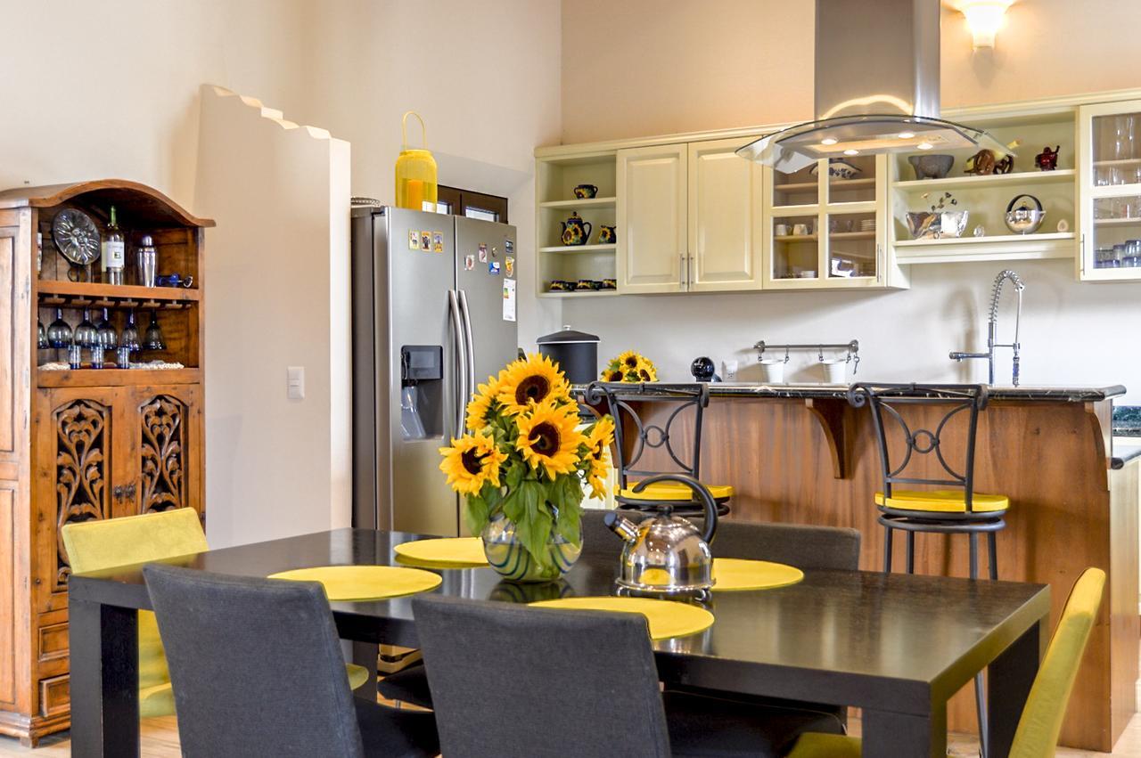 לינה וארוחת בוקר אנטיגואה גואטמלה Casa Girasol מראה חיצוני תמונה